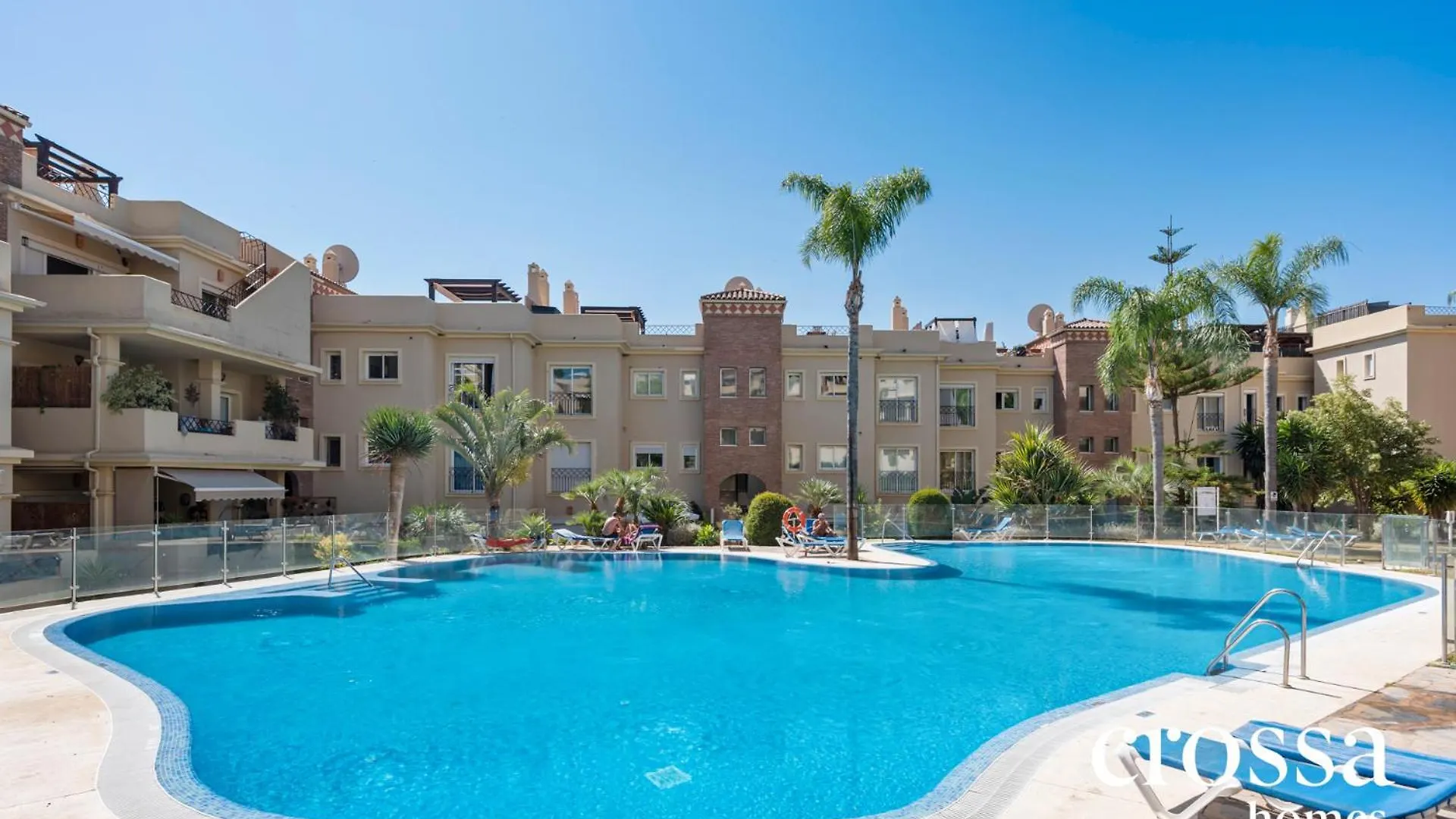 Elegance & Peace, Sunny Terrace, Toscana Hills Estepona Apartment